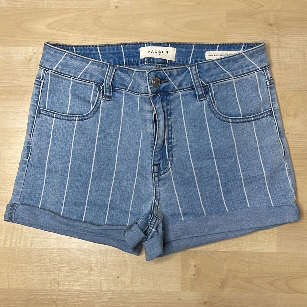 EUC Pacsun striped denim " Shortie" shorts Sz 29 Waist 30" Length 12" B13